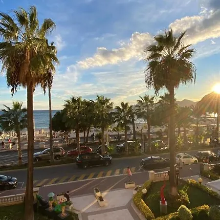 Relais De La Reine Croisette * Cannes
